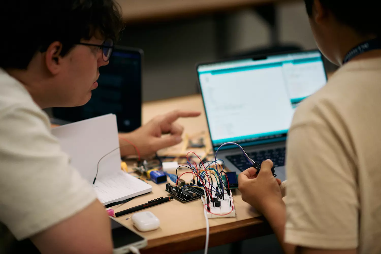 Students in an encryption and cybersecurity class
