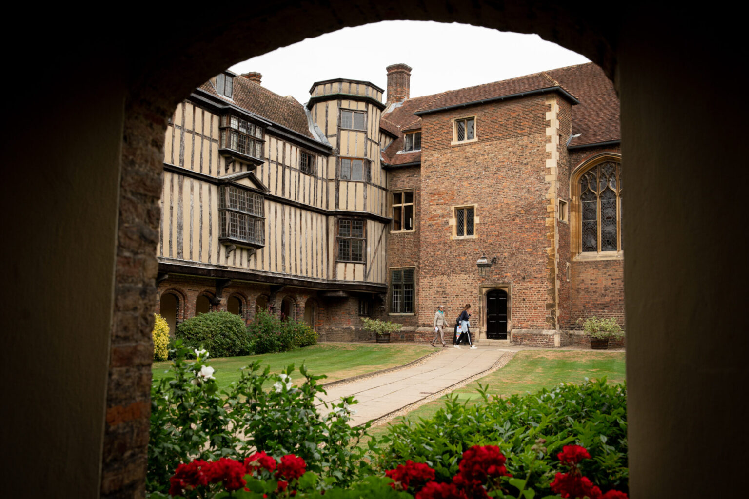 Brown University Summer Program for High School Students An Overview