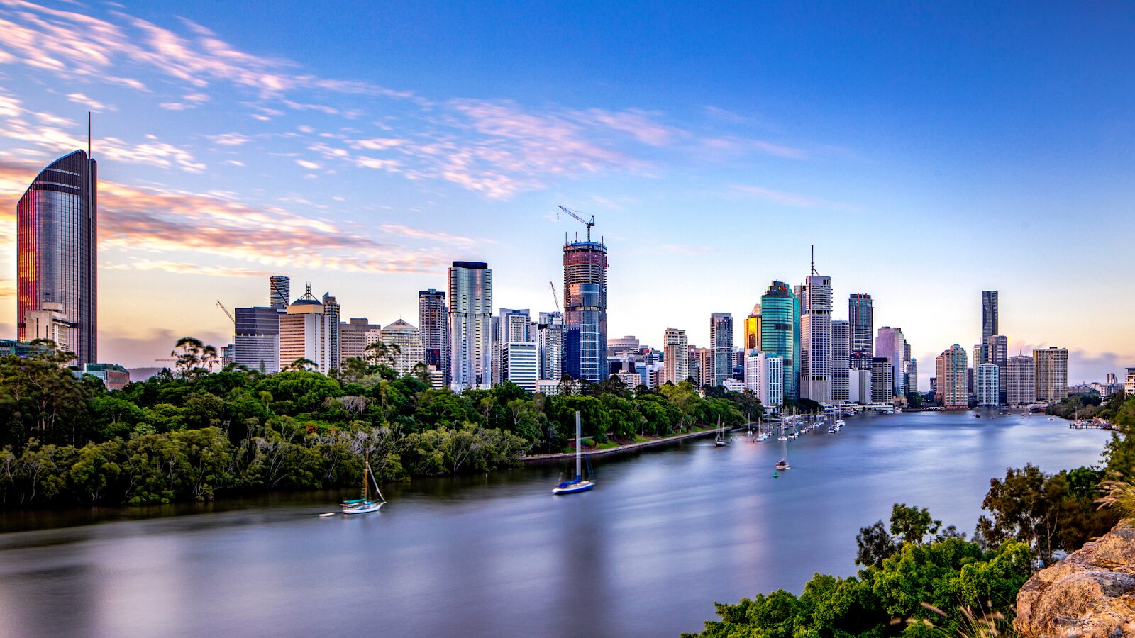 Brisbane river views can be enjoyed from the best study spots in Brisbane