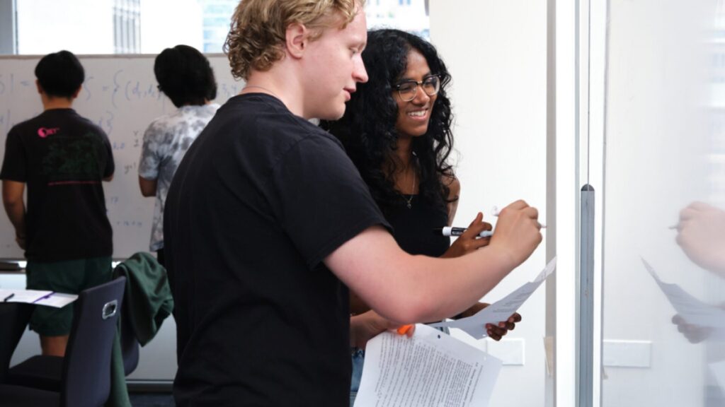 15 Summer Programs for High School Students in New York 2