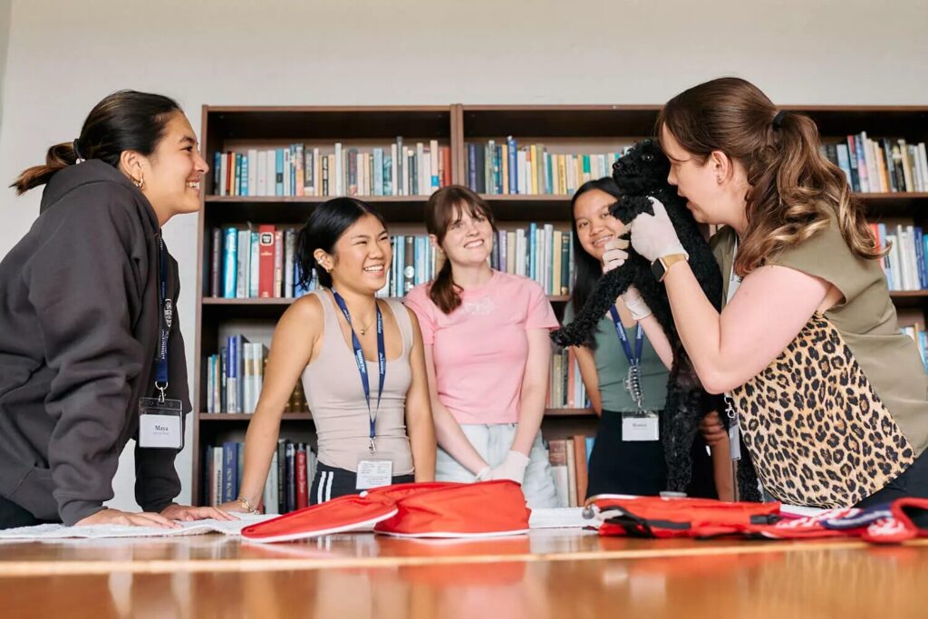 15 Summer Programs For High School Students In Australia 1