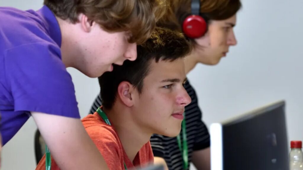 15 Online Chemistry Programs for High School Students 3