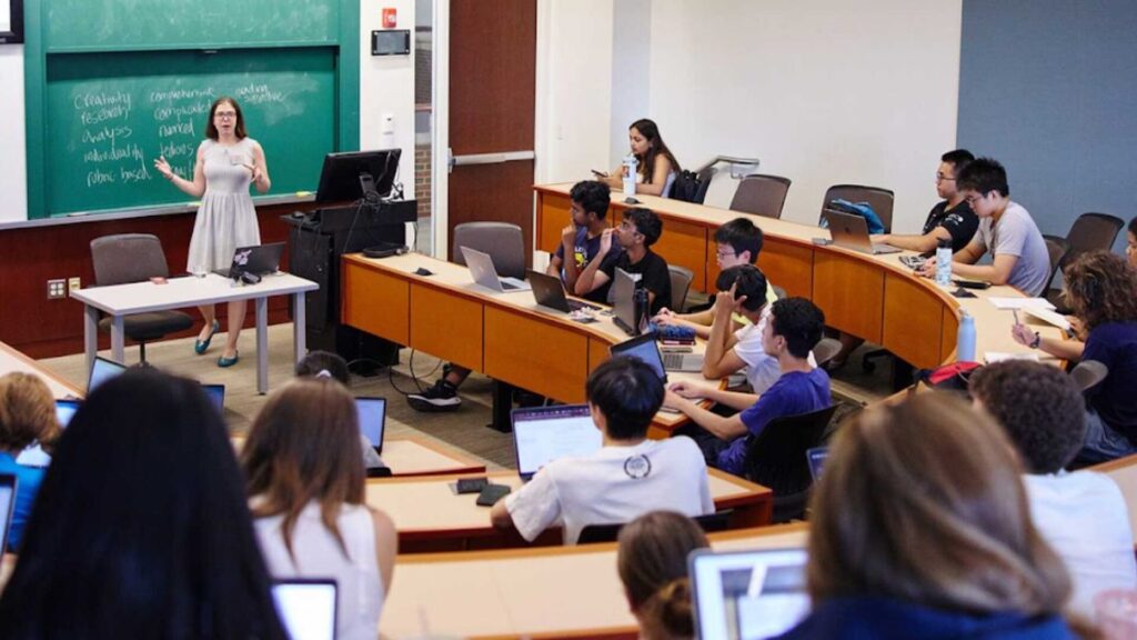 15 Academic Summer Camps for High School Students 3