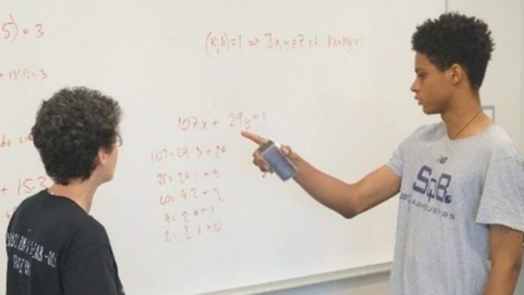 15 Summer Research Camps for High School Students 3