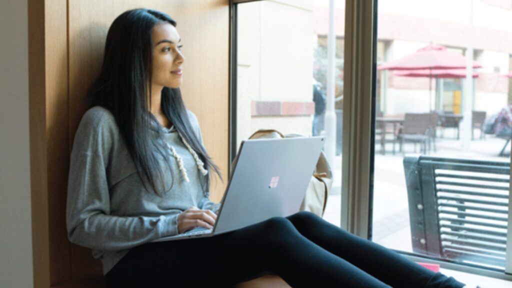 15 Summer Business Internships for High School Students 3