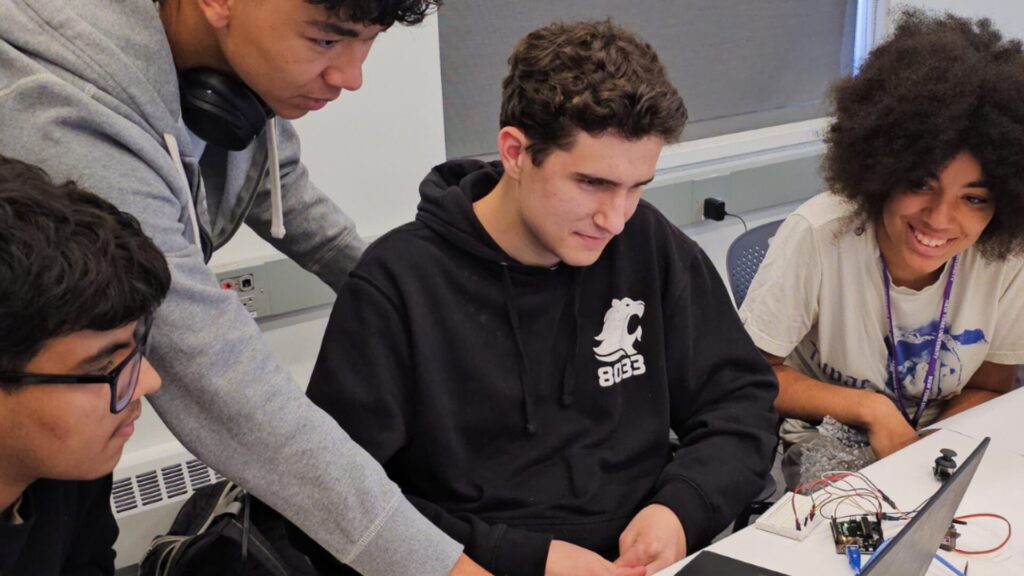 15 Software Development & AI Summer Schools for High School Students 2