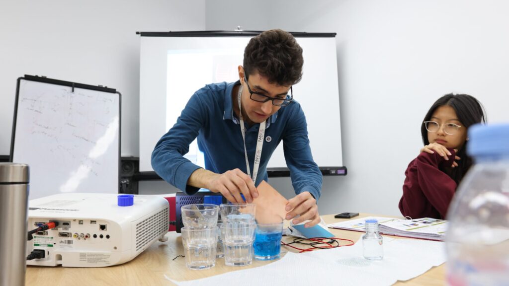 15 Pre-university Programmes in Cambridge for High School Students 2