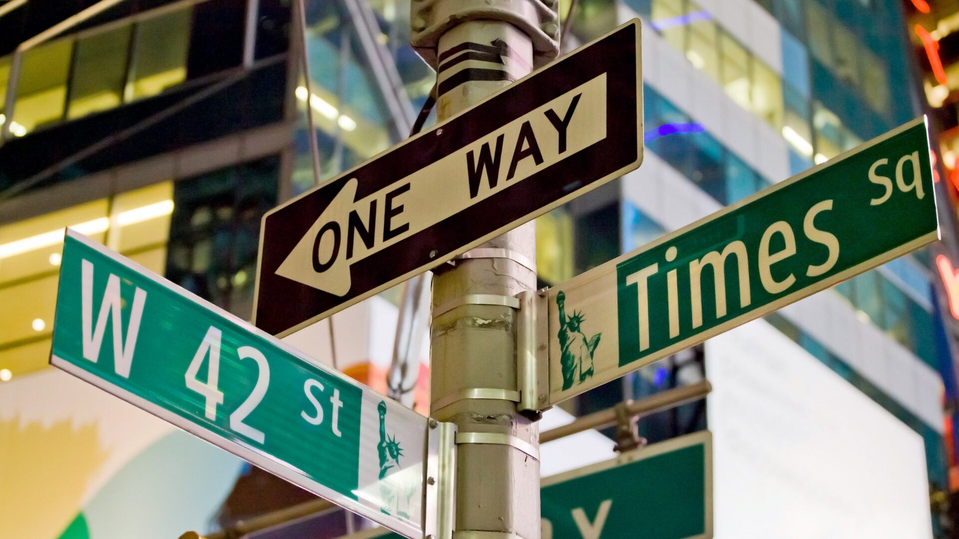 business summer programs in NYC for high school students