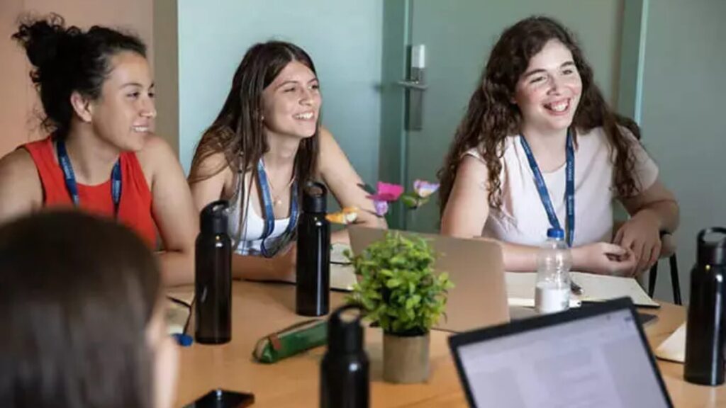 15 Engineering Summer Schools in Boston for High School Students 1