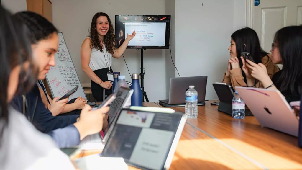 15 Neuroscience Summer Programs for High Schoolers 1