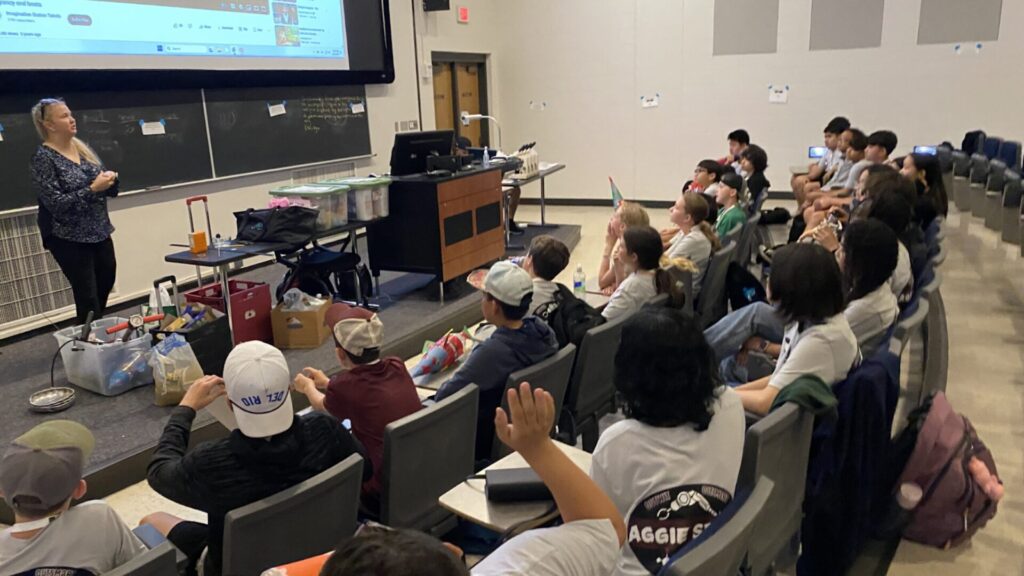 15 Educational Summer Camps for High School Students 3