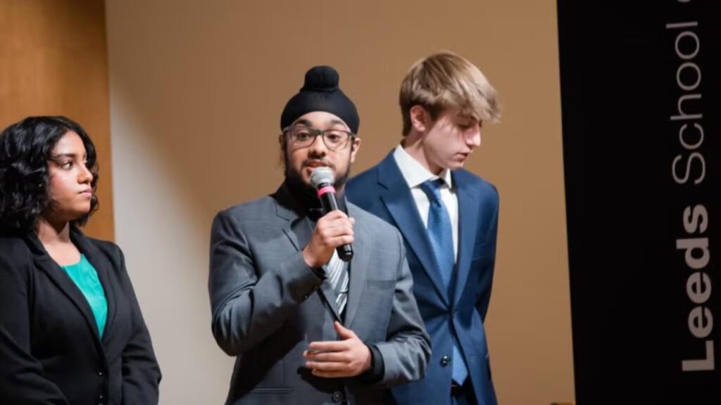 15 Business Management Summer Schools for High School Students 2