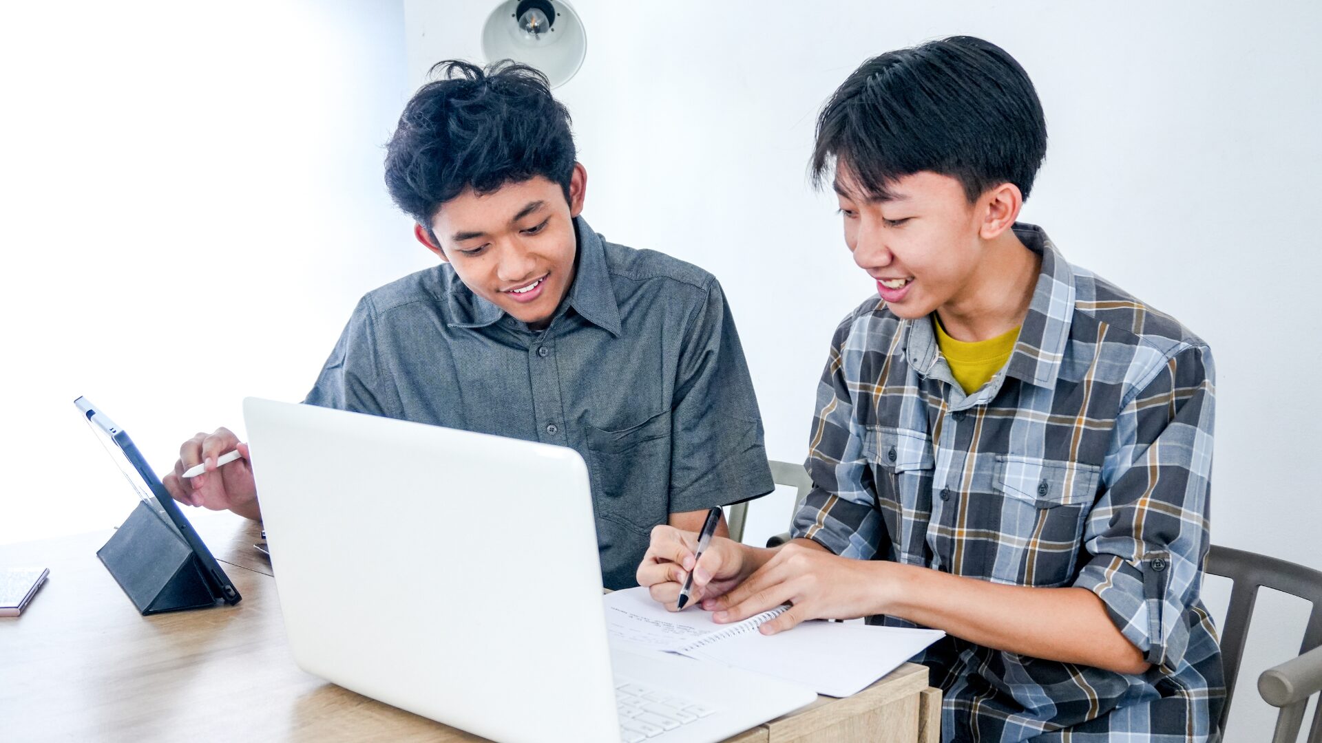 summer school asia