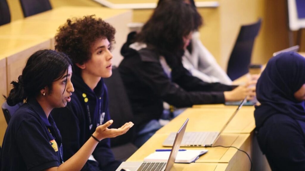 15 Global Leadership Programs for High School Students 3