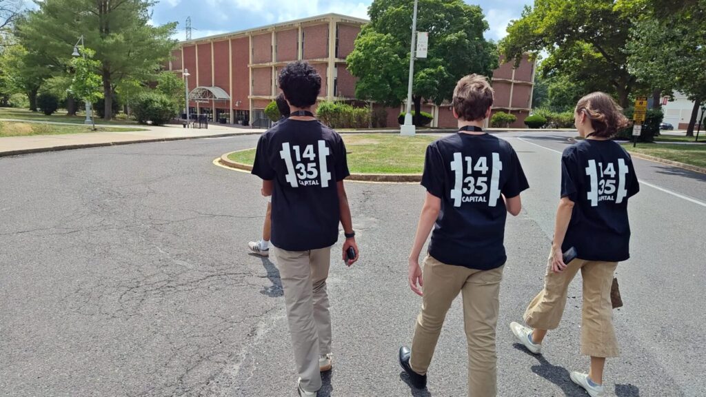 15 Banking and Finance Summer Programs for High School Students 2
