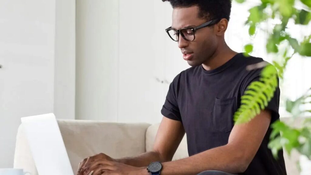 15 Online Entrepreneurship Programs for High School Students 3