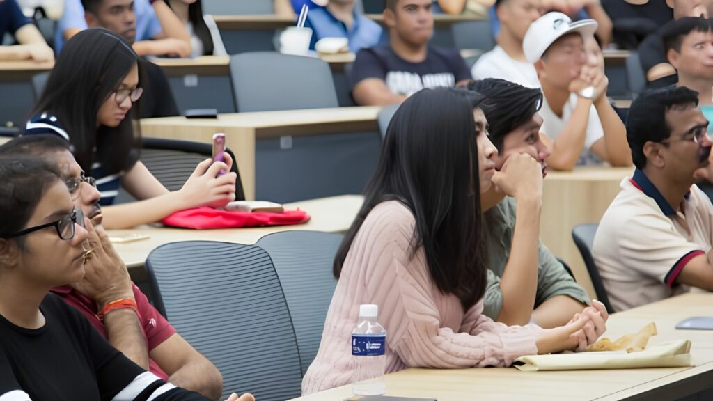 15 Social Science Programs in Singapore for High School Students 3
