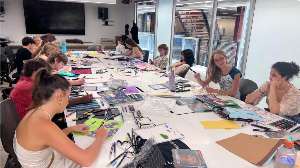 15 Pre-College Fashion Summer Camps for High School Students 3