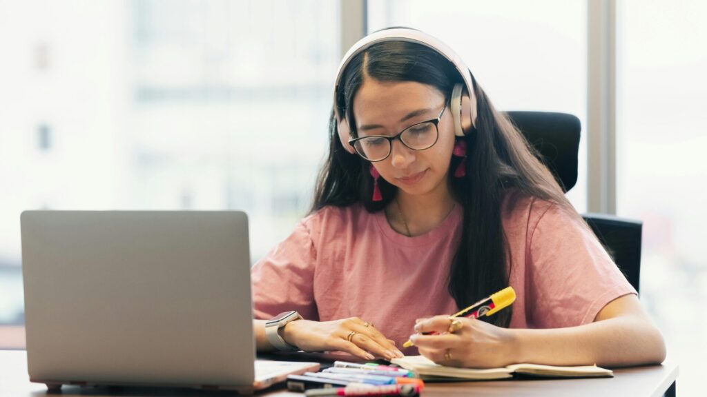 Online Summer School for University
