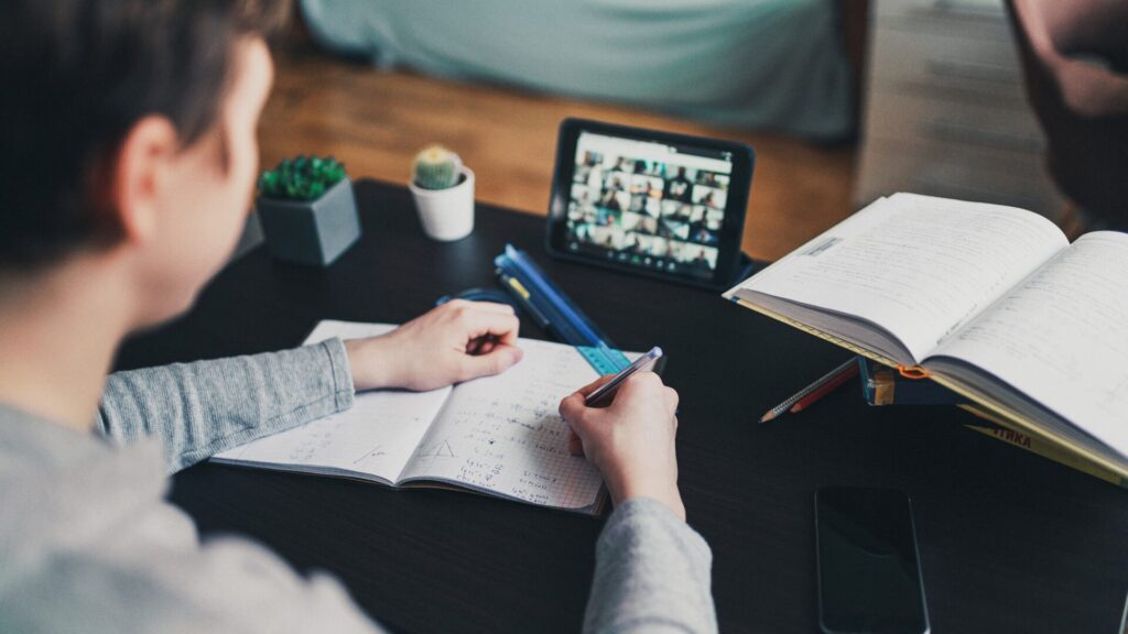 best online stem courses for high school students